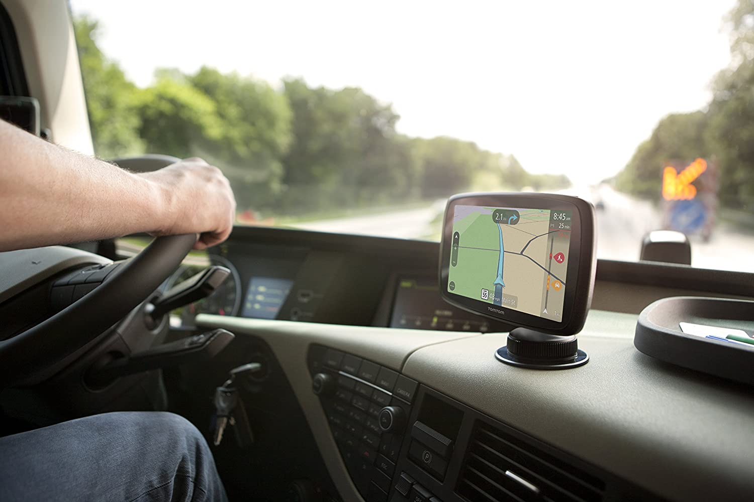 9 Best Truck GPS (2026 Review Guide)