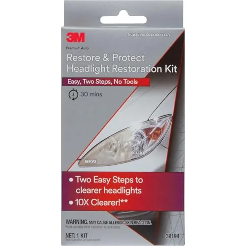 3M Headlight Restoration Kit with Clear Coat Wipes